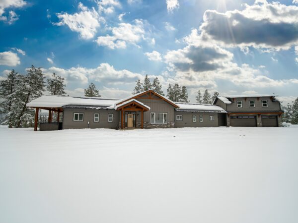 St. Mary’s River Dream Home